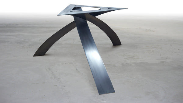 CIRCULAR EQUILIBRIUM DINING TABLE