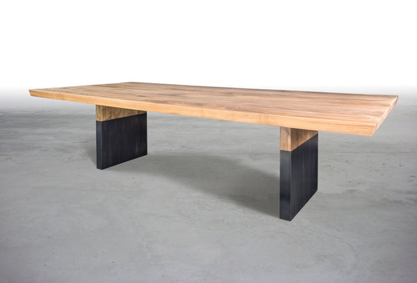 THE LAMINGTON WALNUT TABLE