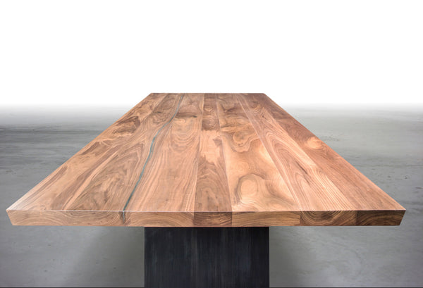 THE LAMINGTON WALNUT TABLE