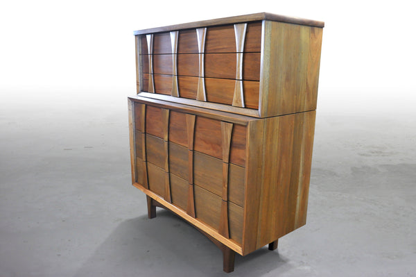 THE MID-CENTURY RHINEBECK DRESSER