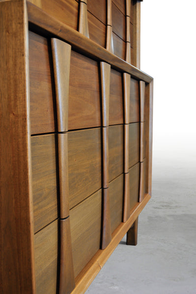 THE MID-CENTURY RHINEBECK DRESSER