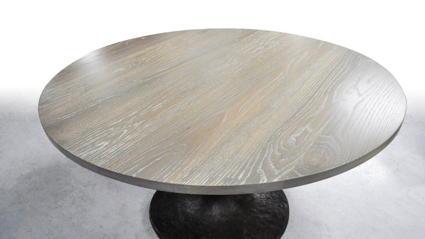 THE WILLOWOOD BRONZE TABLE
