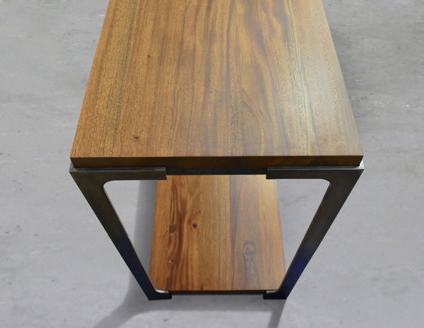 THE PROVIDENCE SOFA TABLE