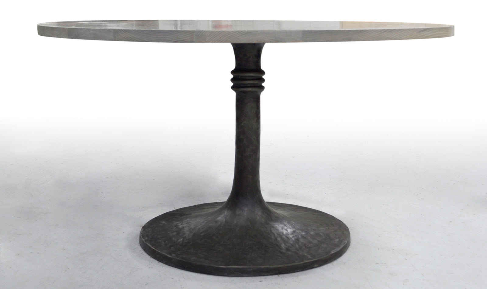 THE WILLOWOOD BRONZE TABLE